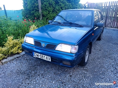 Polonez Caro Plus 1,6