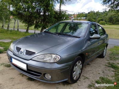 RENAULT MEGANE CLASSIC. 1,6 benzyna. Zadbany. Nowy rozrząd.