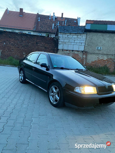 Skoda Octavia 2001 2.0 Benzyna Klima Gwintowane zawieszenie