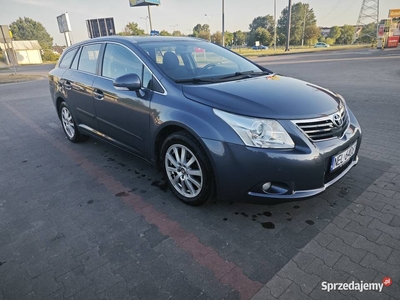 Toyota Avensis 1.8 2009 r.