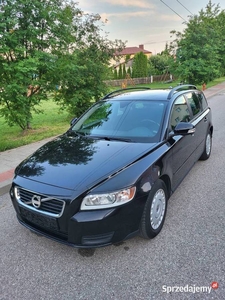 Volvo v50 1,6 drivE 2011 rok