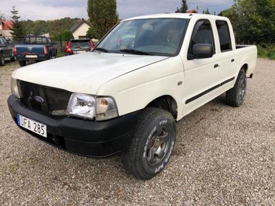 Mitsubishi L200 2.5 TD 4x4 Ford Ranger