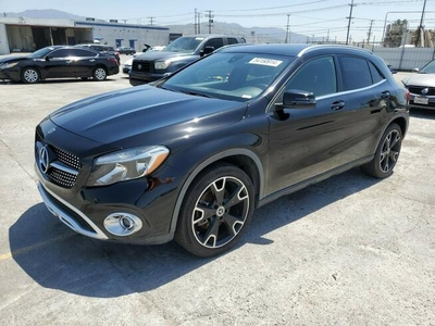 MERCEDES-BENZ GLA 250 4MATIC