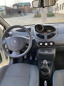 Renault Twingo II