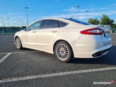 Ford Fusion 2.0 EcoBoost Titanium 2015r. Biała perła