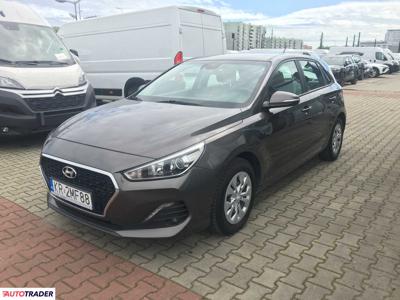 Hyundai i30 1.4 benzyna 100 KM 2019r. (Kraków, Nowy Targ)