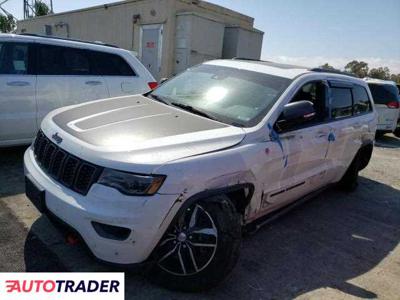 Jeep Grand Cherokee 5.0 benzyna 2018r. (VALLEJO)