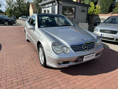 Mercedes C 200