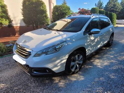 Peugeot 2008 1.6 EHDI 4L ON/100 km