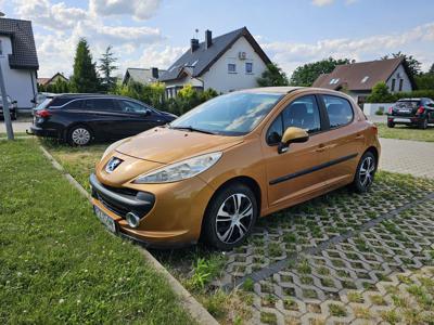 Peugeot 207 1.6 benzyna