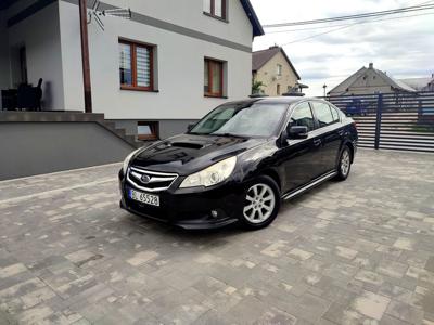 Subaru Legacy 2009 rok 4x4