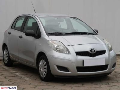 Toyota Yaris 1.0 68 KM 2010r. (Piaseczno)