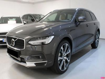 Używane Volvo V90 Cross Country - 299 900 PLN, 23 000 km, 2022