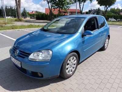 Vw Golf V 1,6 mpi 102 km z Niemiec