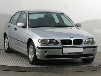 BMW 3 2005 318 i 191744km Sedan