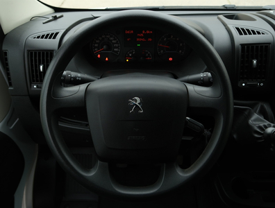 Peugeot Boxer 2021 2.2 BlueHDi 39336km Van