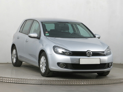 Volkswagen Golf 2012 1.6 TDI 225353km Hatchback