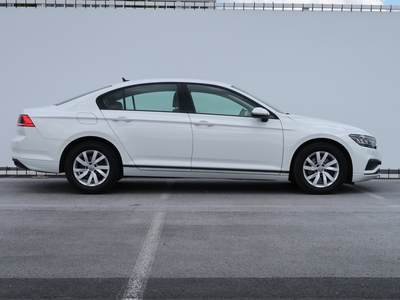 Volkswagen Passat 2020 2.0 TDI 99095km Sedan