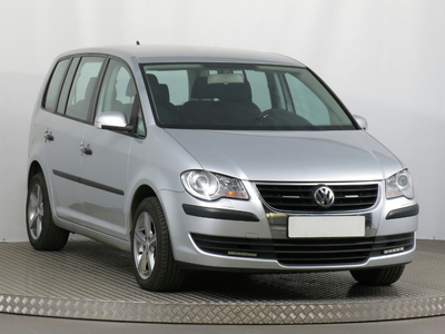 Volkswagen Touran 2008 1.9 TDI 216969km Samochody Rodzinne