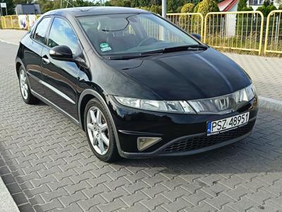 Honda Civic VIII 1.8 vtec 140 km 5 drzwi !