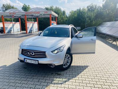 Infiniti niski przebieg bose kamera 360 zamiana