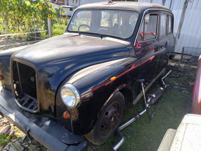 LTI Carbodies GB London taxi
Fairway