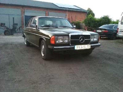 Mercedes-Benz W123