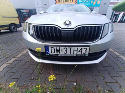 Skoda Octavia 1.5 TSI ACT DSG 2020 przebieg 23 tys.km