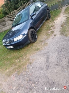 Audi A3 8L 1.6 8V b+g