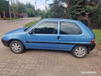 Citroën Saxo 1,1 Benzyna 60km Hak Zadbany Niski Przebieg 154700km 2kpl Opon