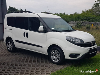 Fiat Doblo 5 OSÓB KLIMA 2xDRZWI BOCZNE PRZESUWNE KRAJOWY AC II (2009-)