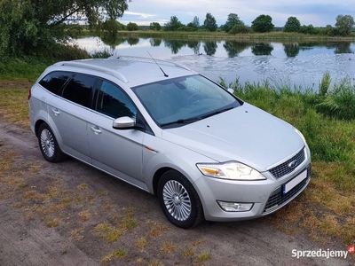 Ford Mondeo 2.2 tdci ZArejestrowany Titanium