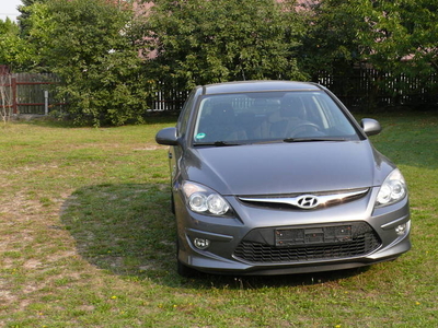 HYUNDAI i30 1,4benzyna 2010r. Sprowadzony po opłatach