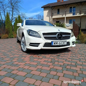 Mercedes cls w218 AMG 300KM