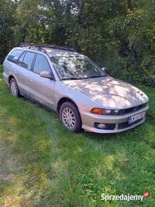 Mitsubishi Galant Kombi 2.5 V6 gaz rocznik 1999, cały na części kolor A69