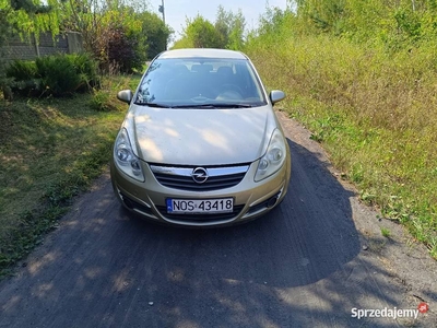 Opel Corsa D świeżo nabita klimatyzacja