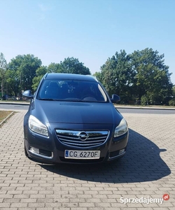 Opel Insignia 2.0 diesel kombi rok 2009 160 km