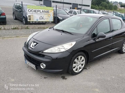 Peugeot 207 1.4 benzyna 2010