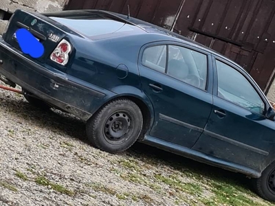 Skoda octavia jezdzaca na czesci lub wraki wazne do 15.09 pozniej złom