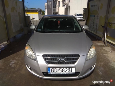 Sprzedam auto osobowe Kia Cee’d rok 2007