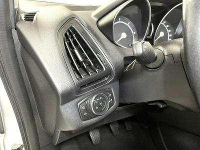 Ford B-Max 1.5 TDCi 75KM*Trend *Klimatronic*PDC* Grzane Fotele*Z Niemiec