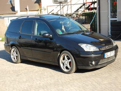 Ford Focus I Kombi 2.0 16V 130KM 2003