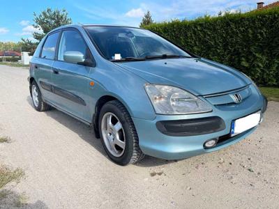 Honda Civic 1.6 benzyna z ważnymi opłatami 2001 rok