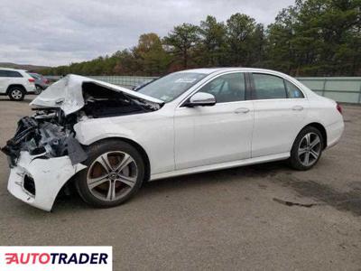 Mercedes E 350 4MAT 2.0 benzyna 2020r. (BROOKHAVEN)