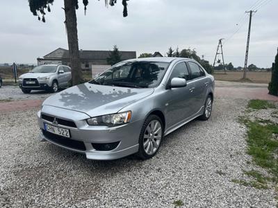 Mitsubishi Lancer 1.8 benz xenon skóry Sedan