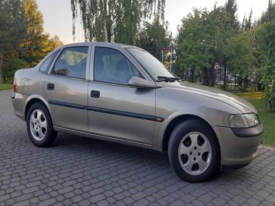 Opel Vectra B 1.6 sedan 148 tyś.