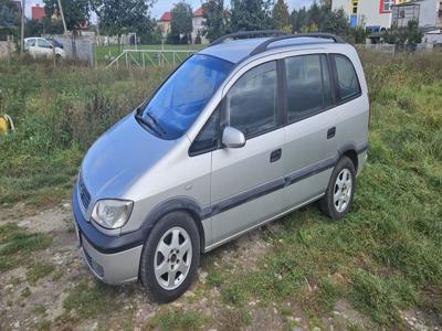 Opel Zafira 2.2dti