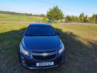 Piękny Chevrolet Cruze 1.8