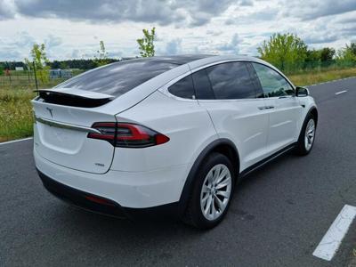 Tesla Model X Autopilot 3.0 z wykupionym FSD, nowy komputer Intel MCU2, złącze CCS