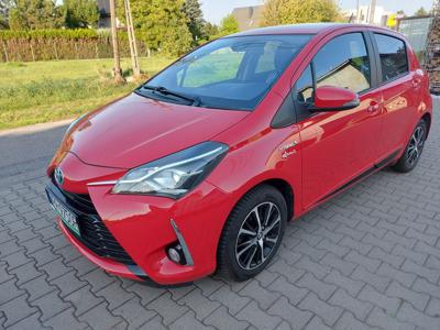 TOYOTA YARIS HYBRID 1,5 benzyna 2019 ROK